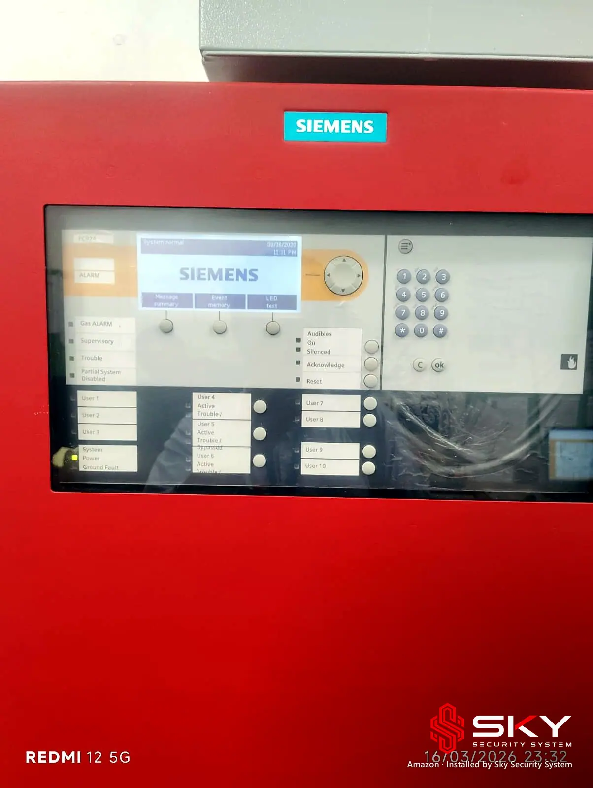 Siemens fire alarm control panel at the Amazon site. Security and ELV work by Sky Security System.