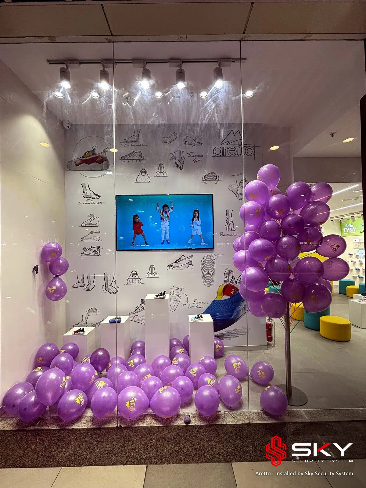 Launch window display at the Aretto site. Security and ELV work by Sky Security System.